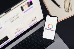 Buy Now, Pay Later Risks: What Every Shopper Should Know