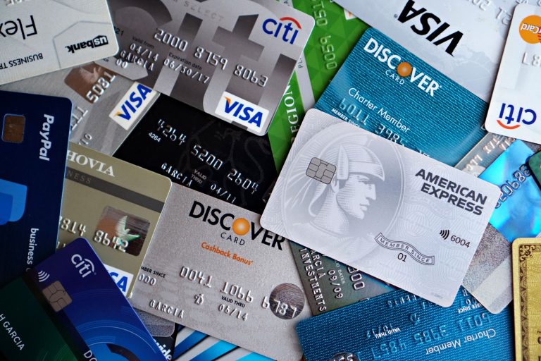 Cash Back Cards: Which Pays More? A Smart Comparison for 2026